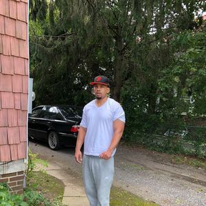 Meet your Posher, Chris light